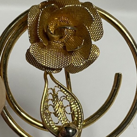 VTG Sarah Coventry "Promise" Gold Tone Circle Brooch Textured Mesh Rose 1.25" - Picture 11 of 13
